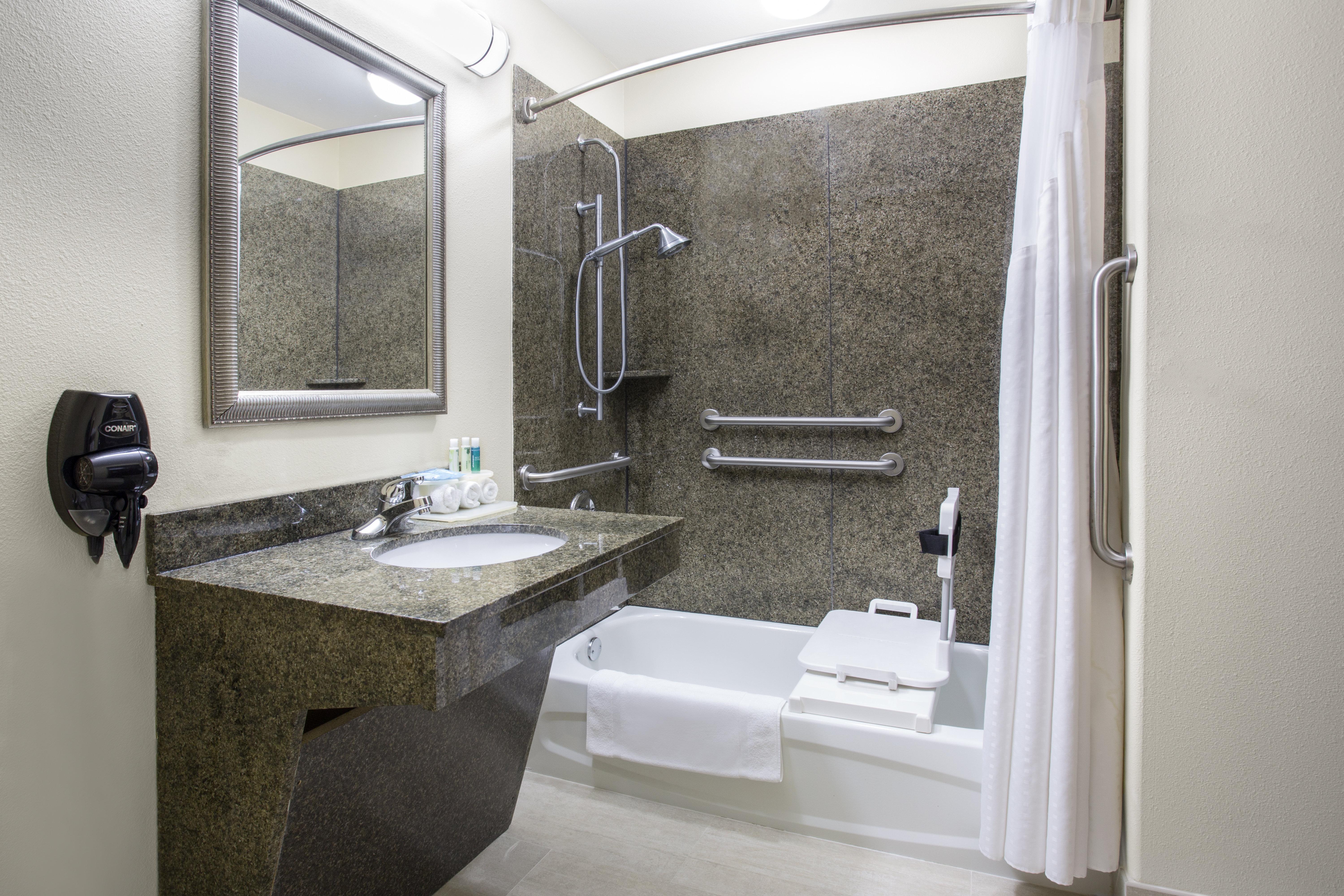 Holiday Inn Express And Suites Hotel - Pauls Valley By Ihg Exterior photo