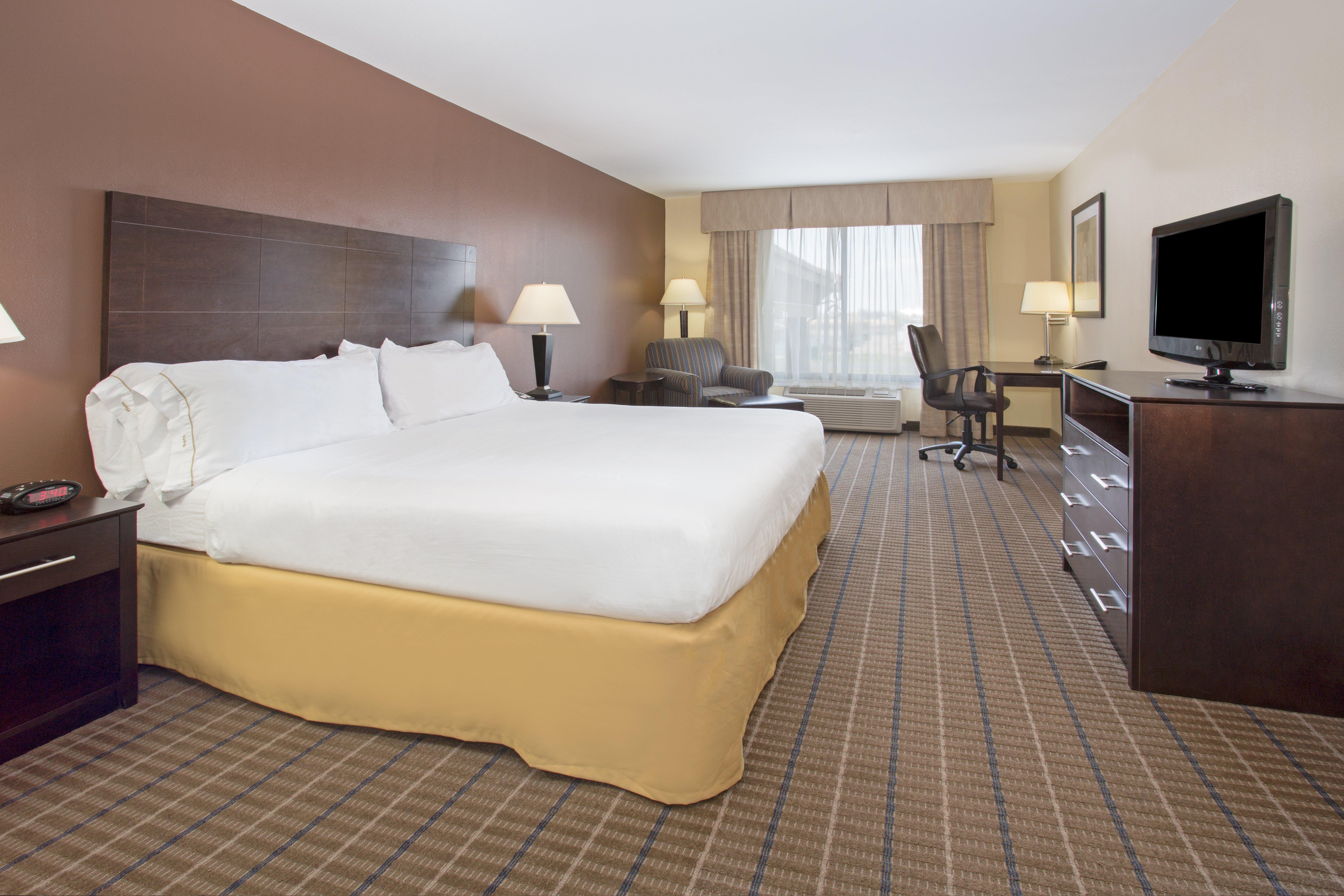 Holiday Inn Express And Suites Hotel - Pauls Valley By Ihg Exterior photo