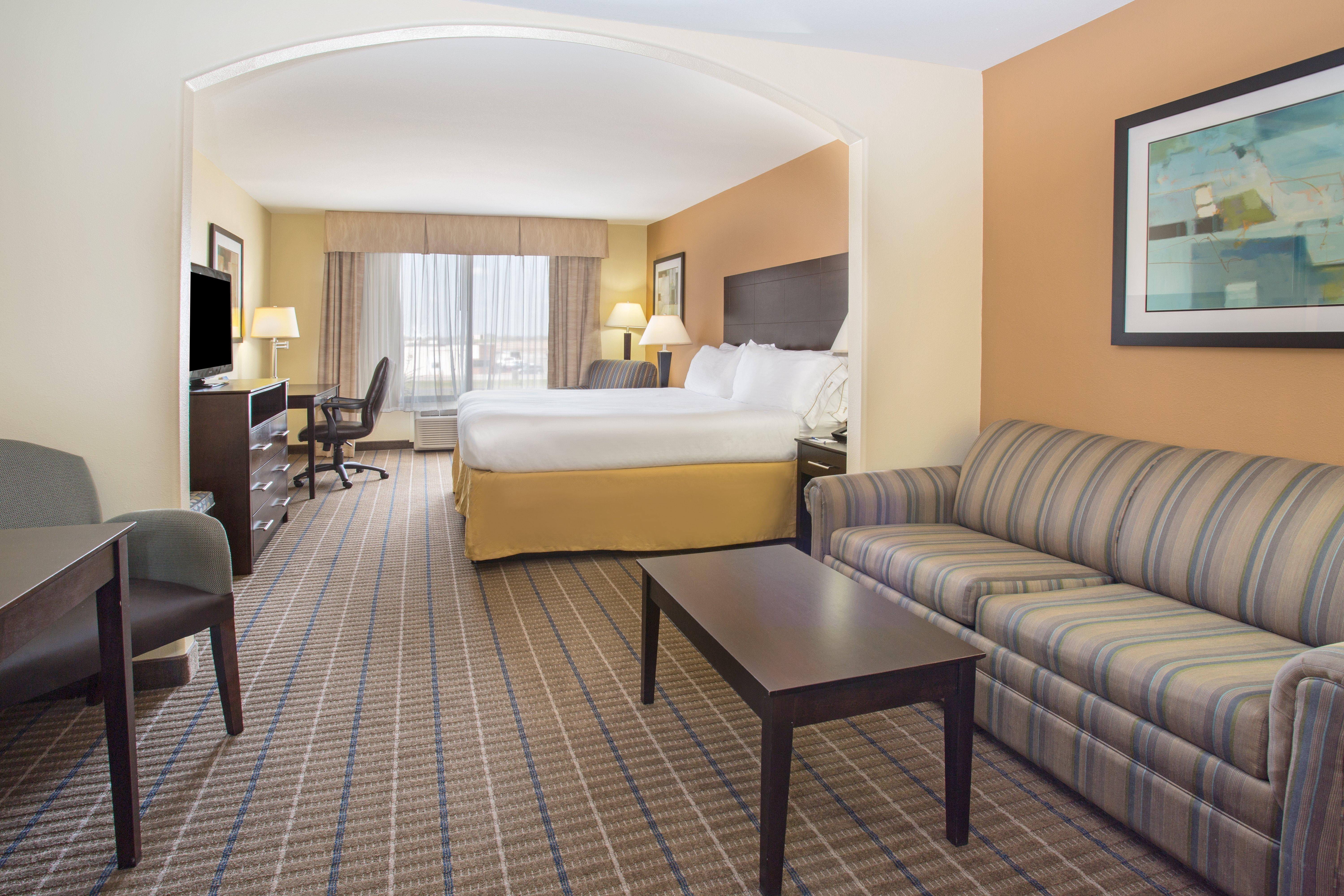 Holiday Inn Express And Suites Hotel - Pauls Valley By Ihg Exterior photo
